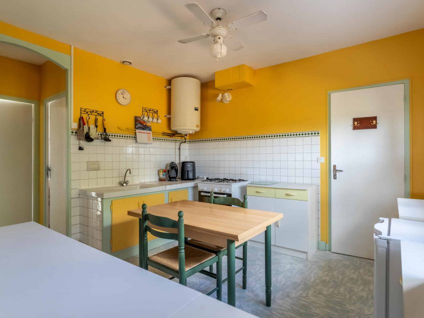 Kitchen-3-WMC633
