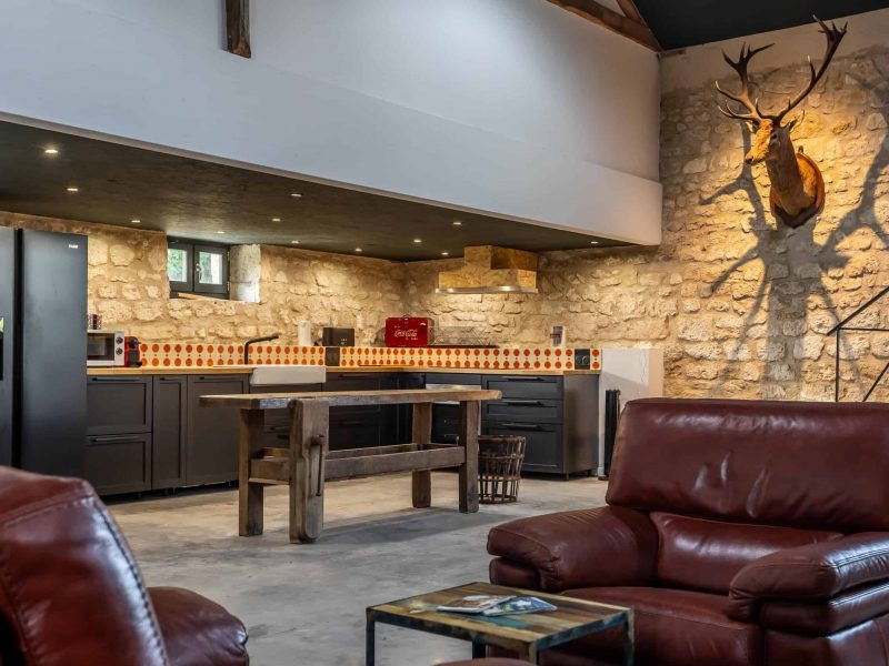 Country house with pool