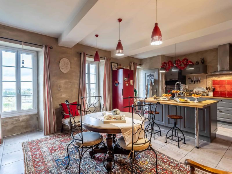 Kitchen-Dining-2-WMC671