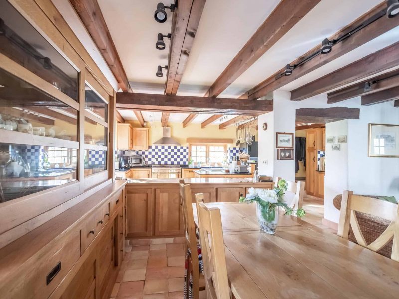 Kitchen-dining-WMC626