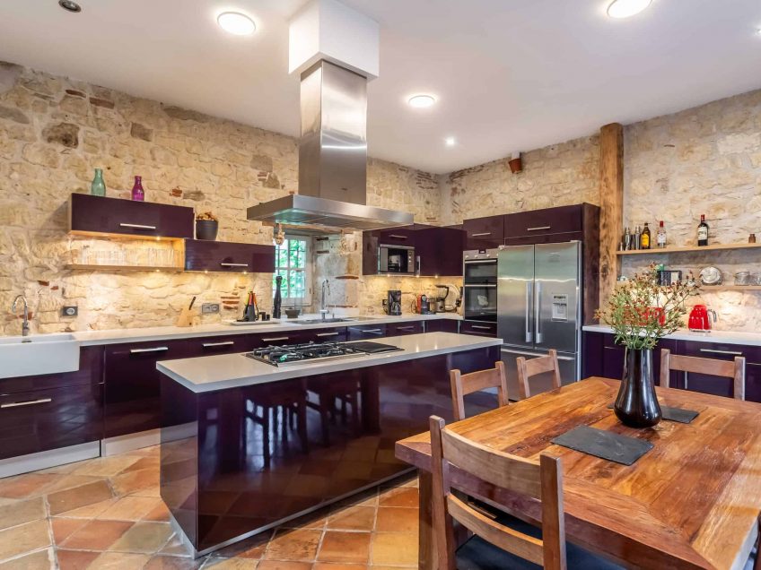 Kitchen-dining-WMC648