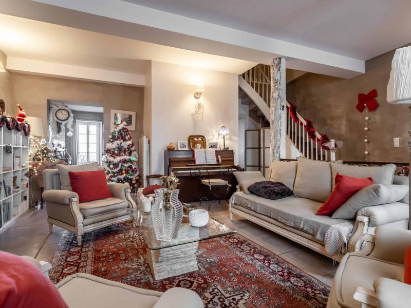 Maison de village avec jardin