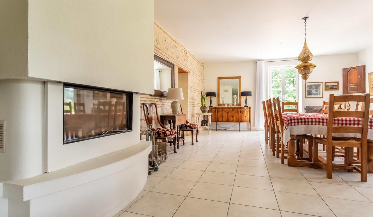 Manoir- Dining-WMC587-13