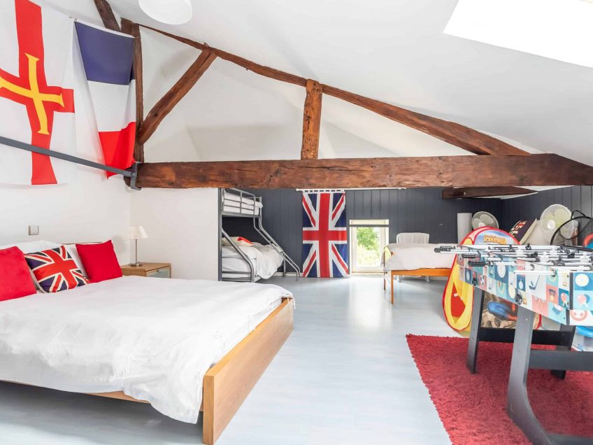 Manoir Family Suite- Childrens Room-WMC587-29