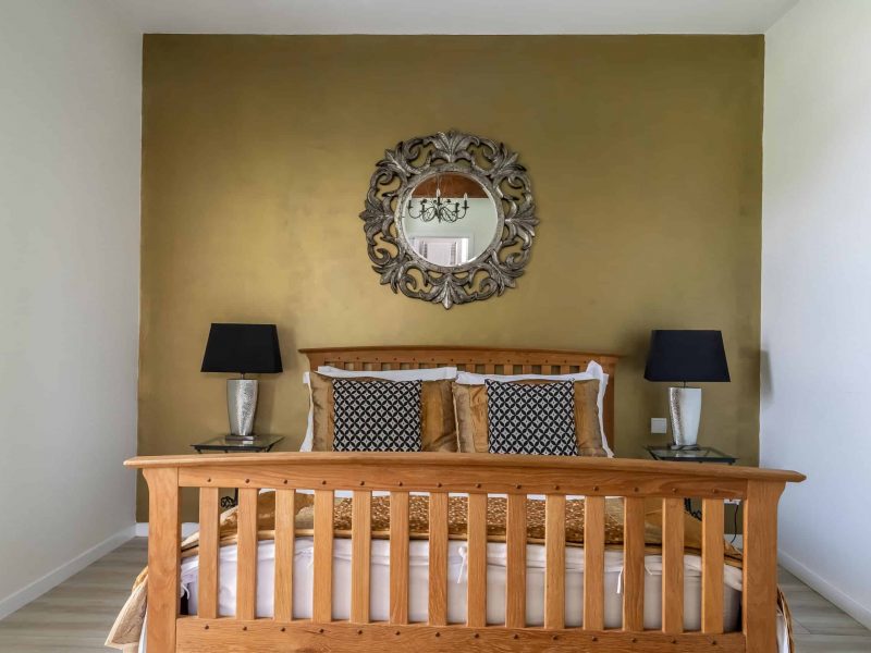 Manoir Ground Floor Bedroom Suite-WMC587-10