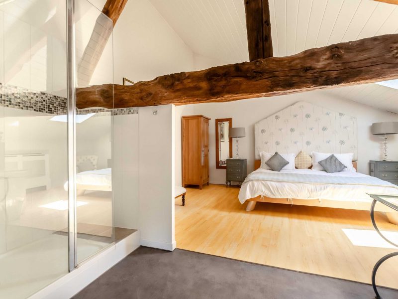 Manoir Northwest Bedroom Suite-WMC587-33