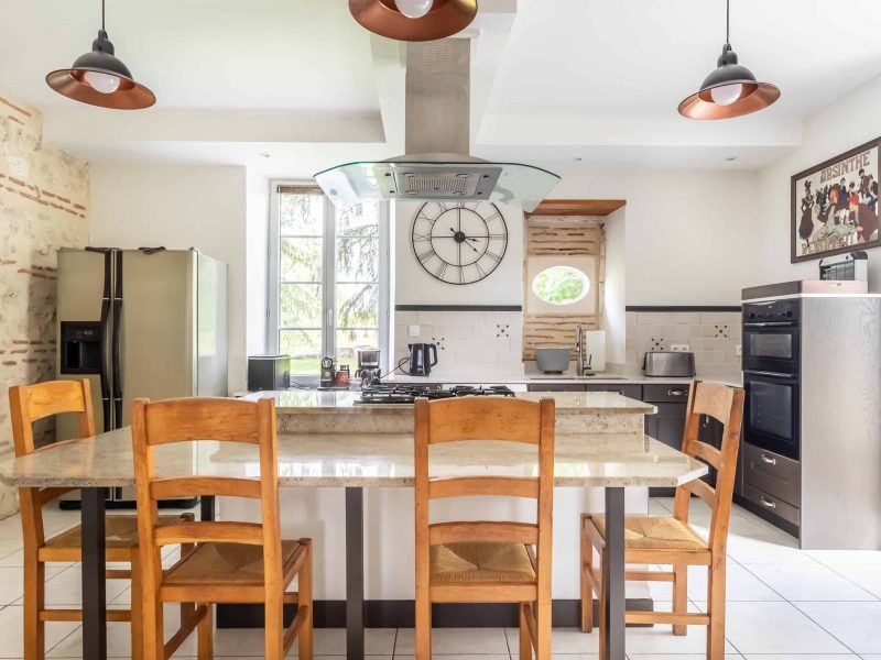 Manoir-kitchen-3-WMC587