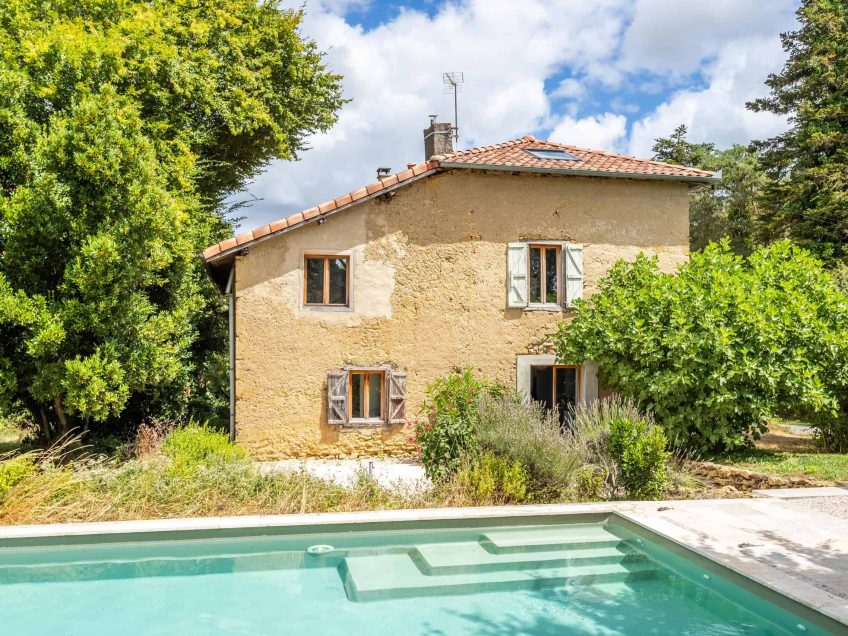 Pool-4-WMC565 ext-02