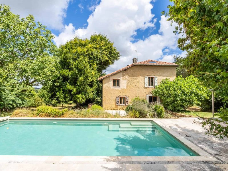 Pool-MAIN-WMC565 ext-03