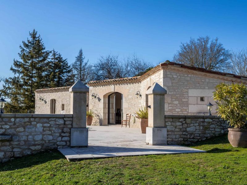 Entrée de la piscine-WMC351