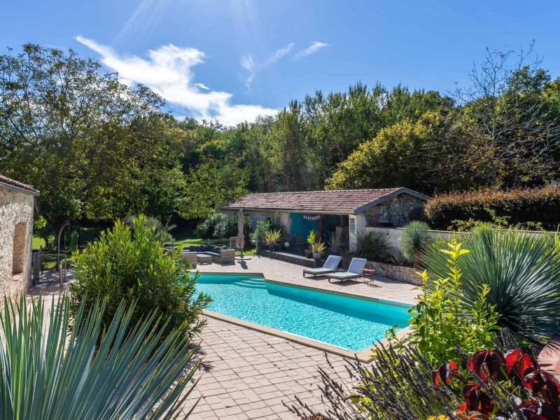 Pool-house-WMC649 (1)