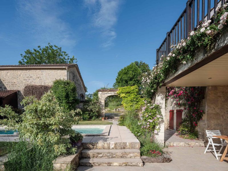 Piscine-nouveaux-étages-WMC405