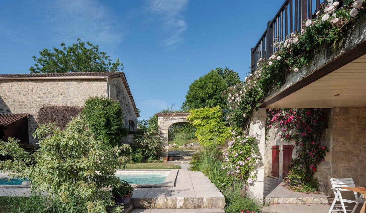 Piscine-nouveaux-étages-WMC405