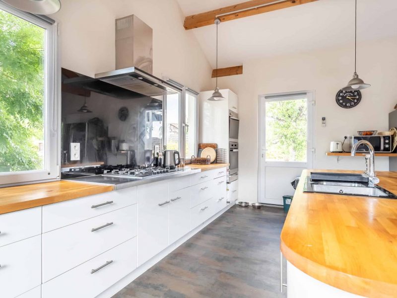 Potagee apartment-kitchen-WMC587