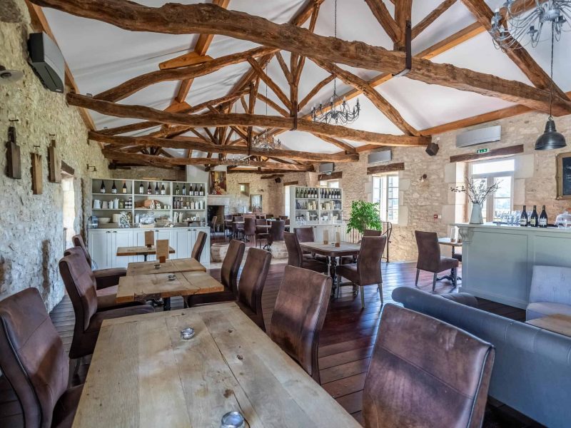 Restaurant-interior-2-WMC343