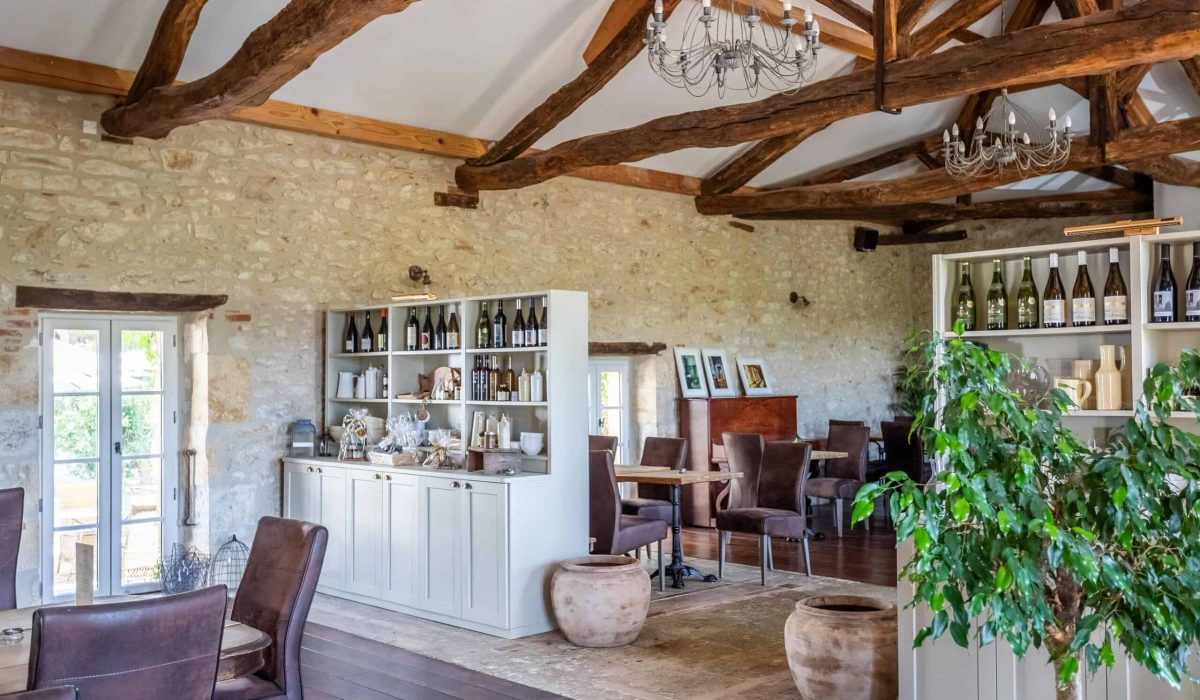 Restaurant-intérieur-WMC343