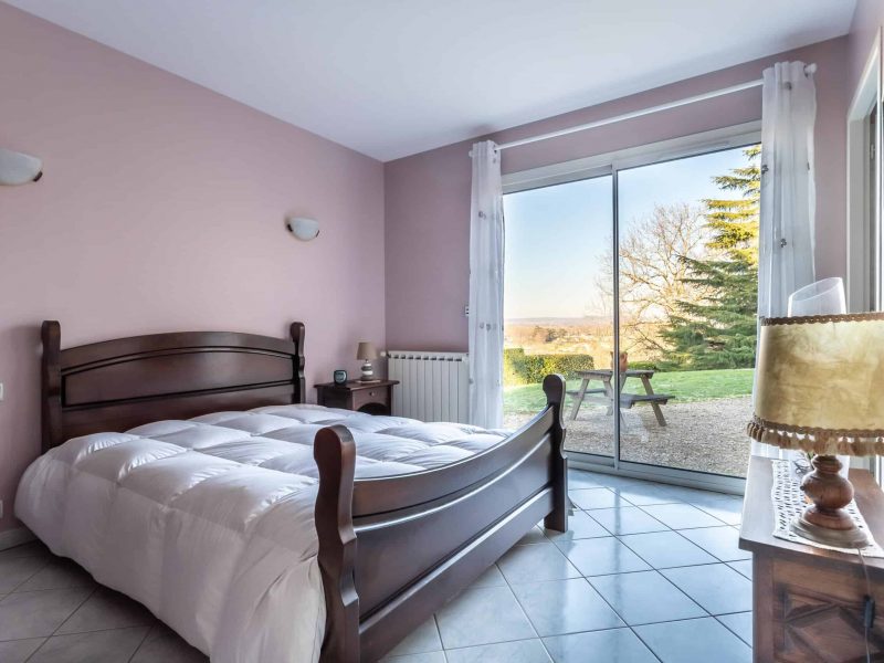 Sleep-bedroom-WMC525