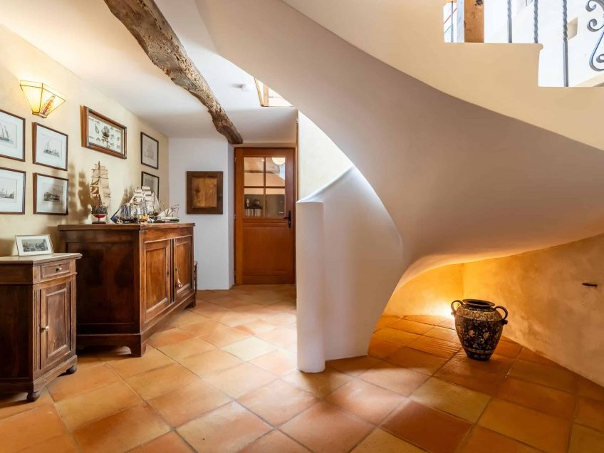Stairs-1-WMC620-48