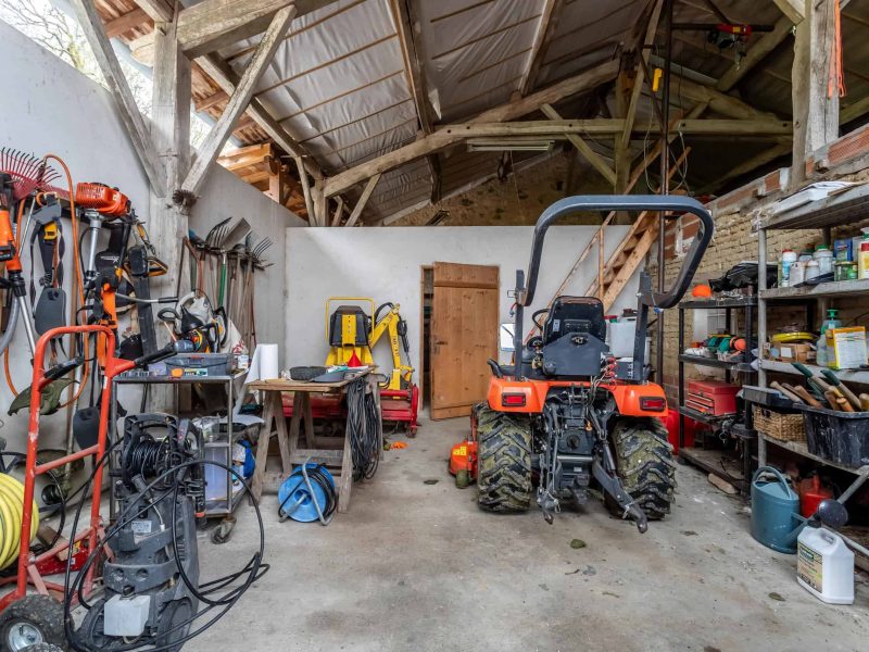 Grange de stockage-WMC567