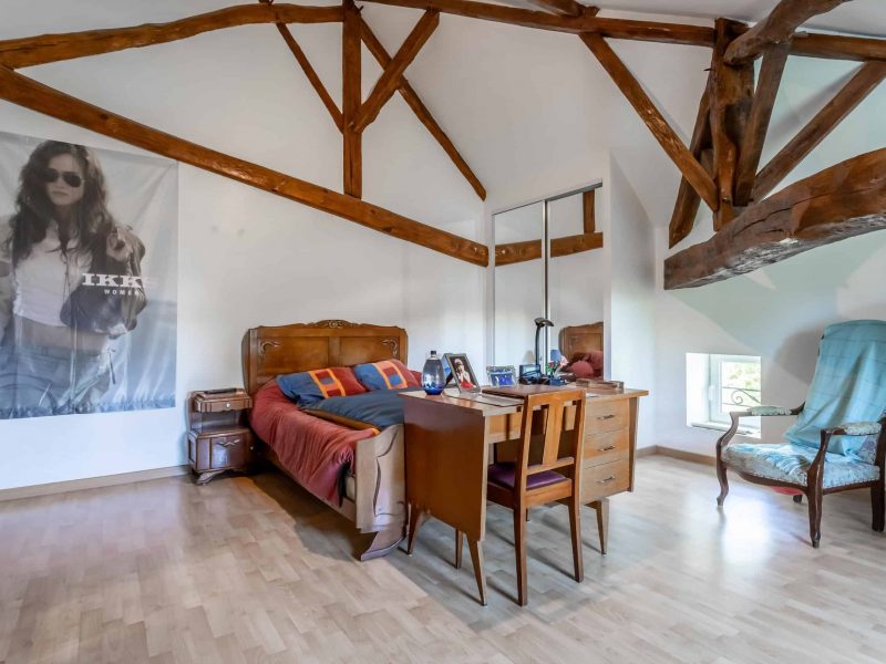 Upstairs-bedroom-5-WMC436