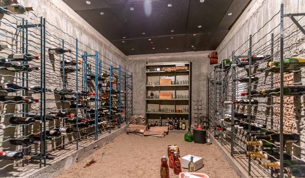 Wine-cellar-WMC338