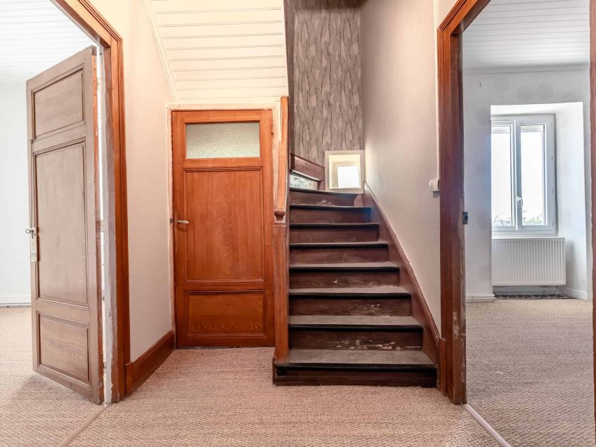 basemententrance-1-wmc659