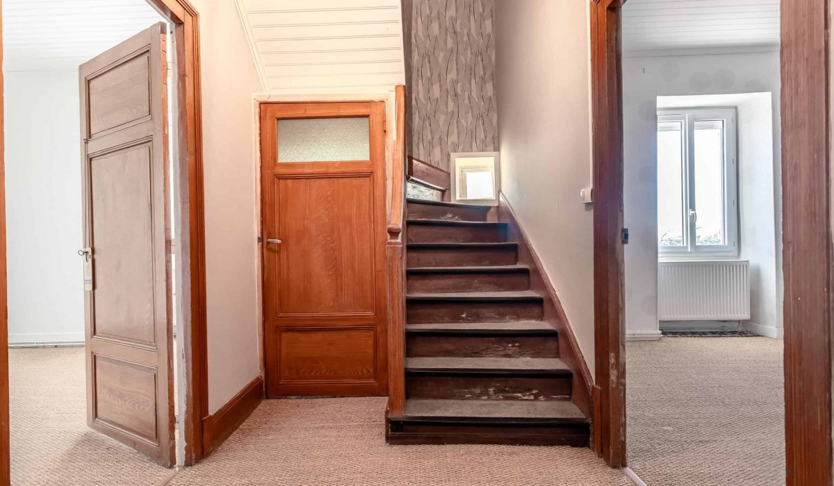 basemententrance-1-wmc659