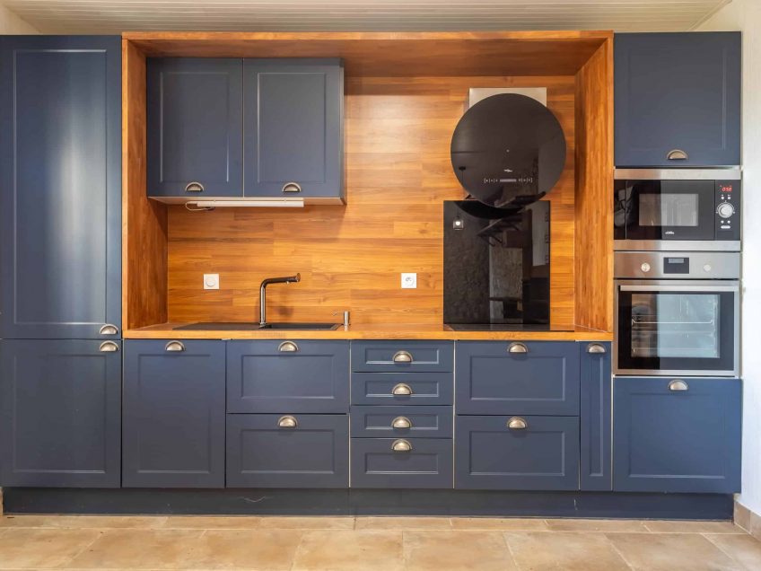 basementkitchen-1-wmc659