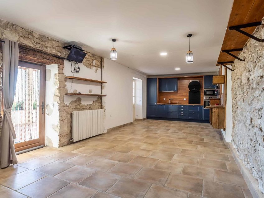 basementkitchen-3-wmc659