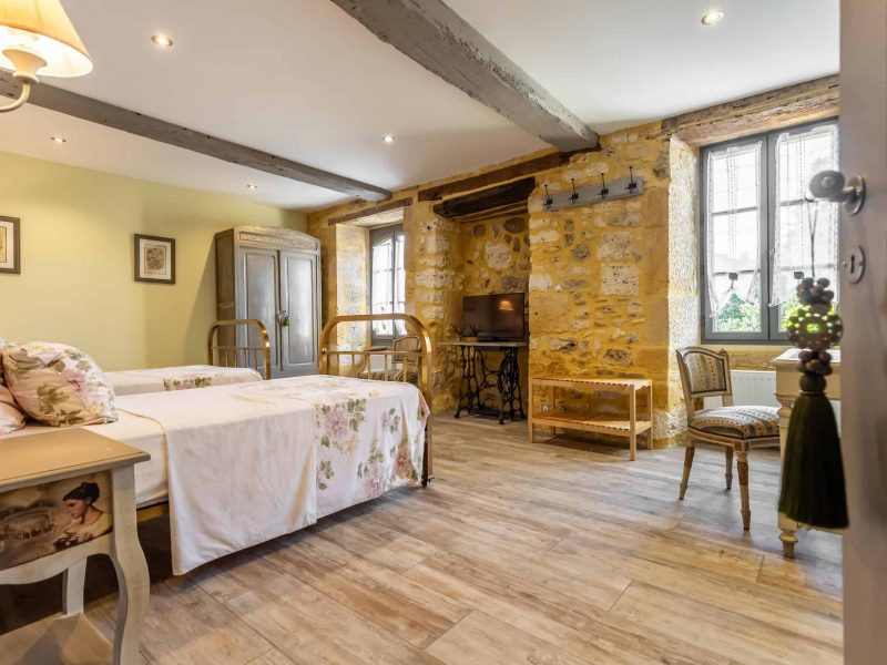 bedroom-5-wmc506 (1)