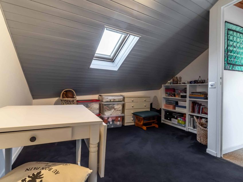 bureau-1-wmc654
