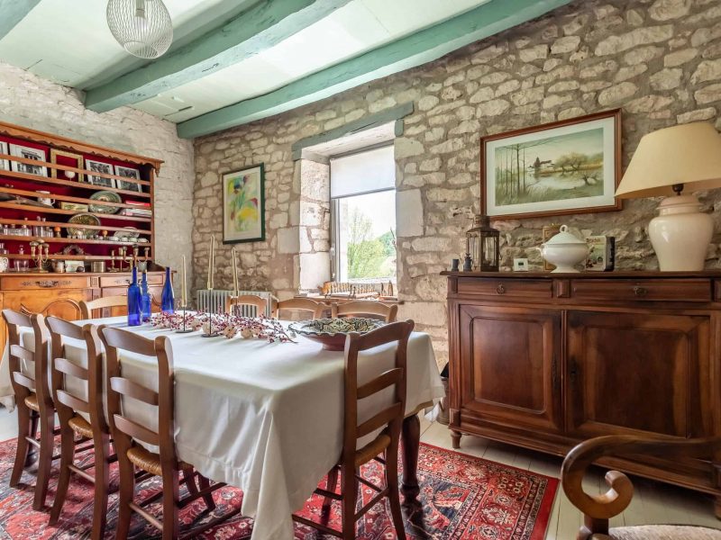 salle à manger-2-wmc584