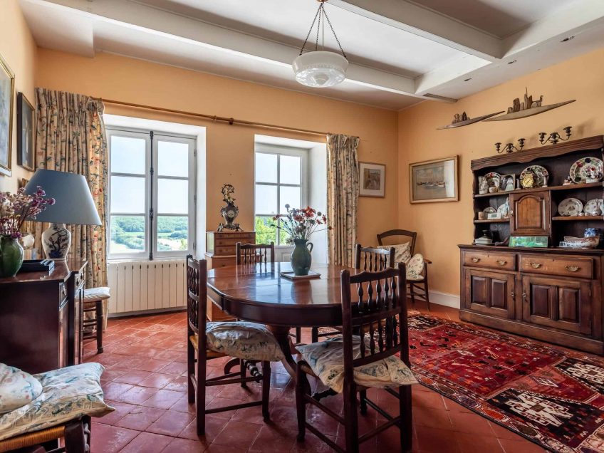 salle à manger-2-wmc604