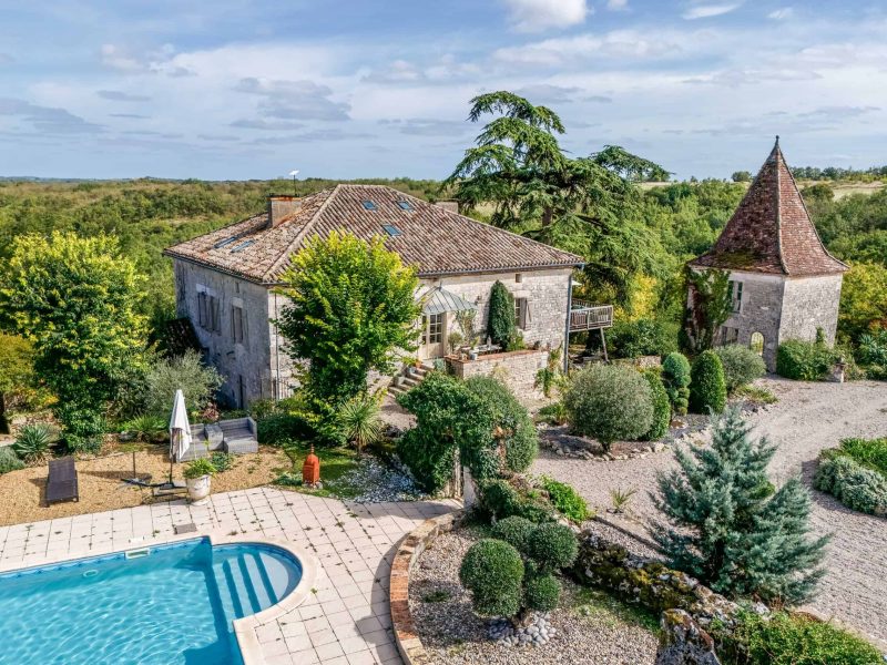 Country equestrian property