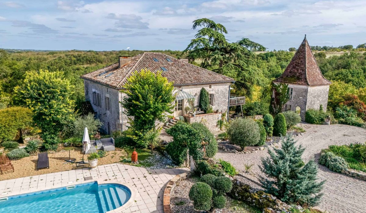 Country equestrian property