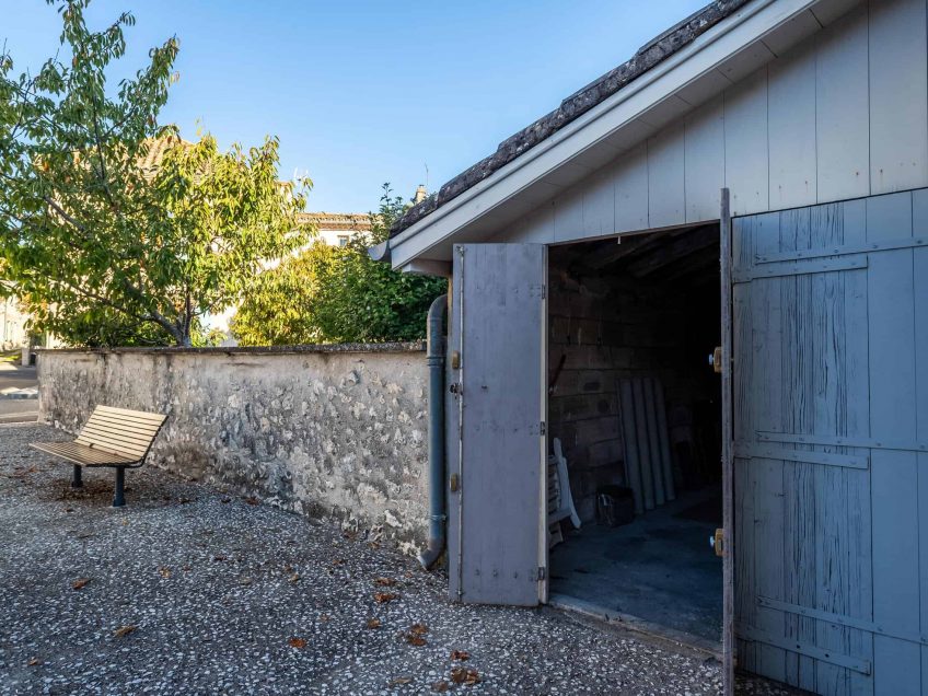 garage-1-wmc654