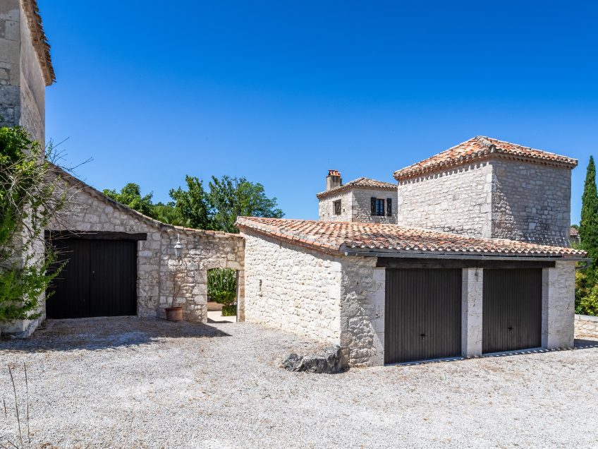 garages-1-wmc609