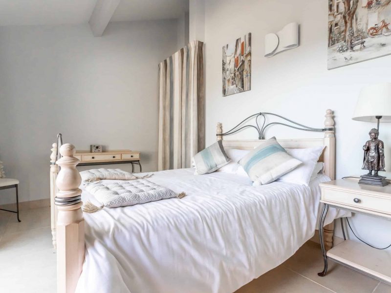 gite-Bedroom-WMC204 (1)