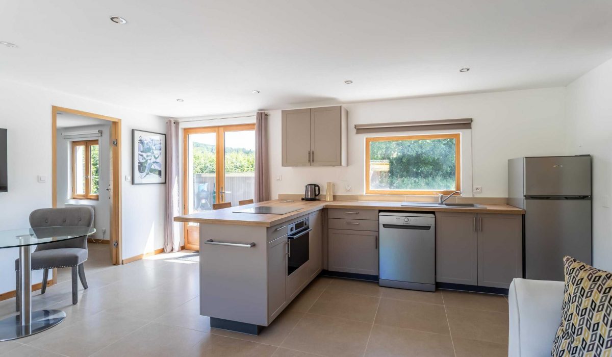 gite-kitchen-2-WMC602