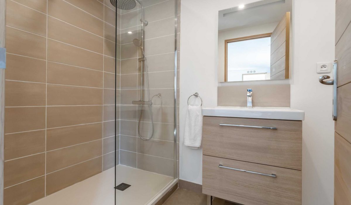 gite-douche-1-WMC602