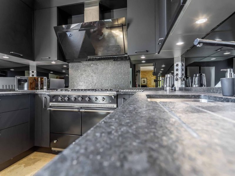 house-kitchen-2-WMC373