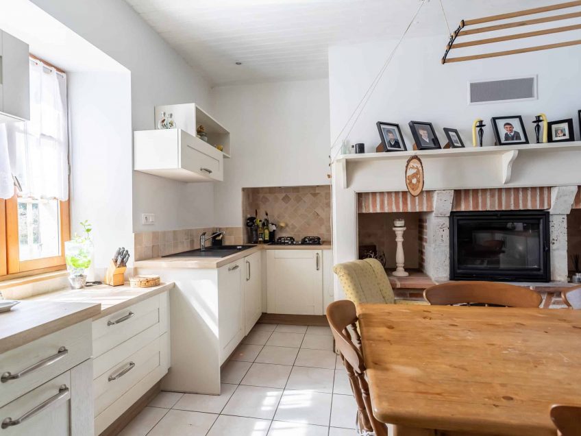 kitchen-2-wmc628