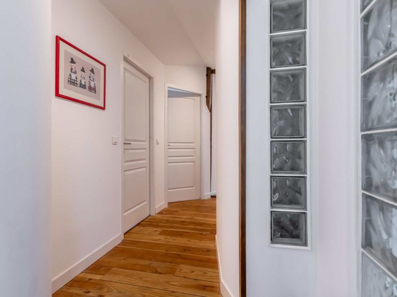 landong-4-upstairs-2-WMC652-16