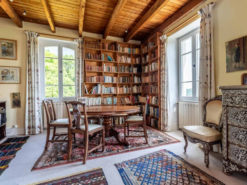 bibliothèque-1-wmc604