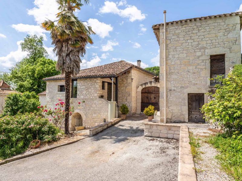 Propriété de campagne avec garage