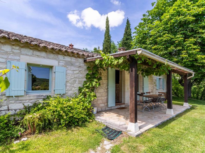 outsidegite-1-wmc592