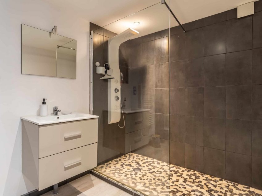 shower-1-wmc642