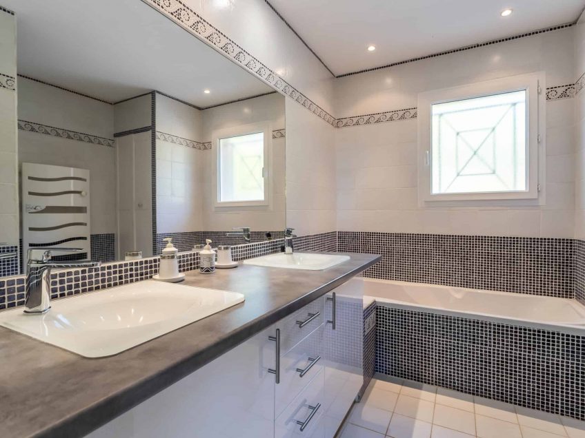 shower-2-wmc642